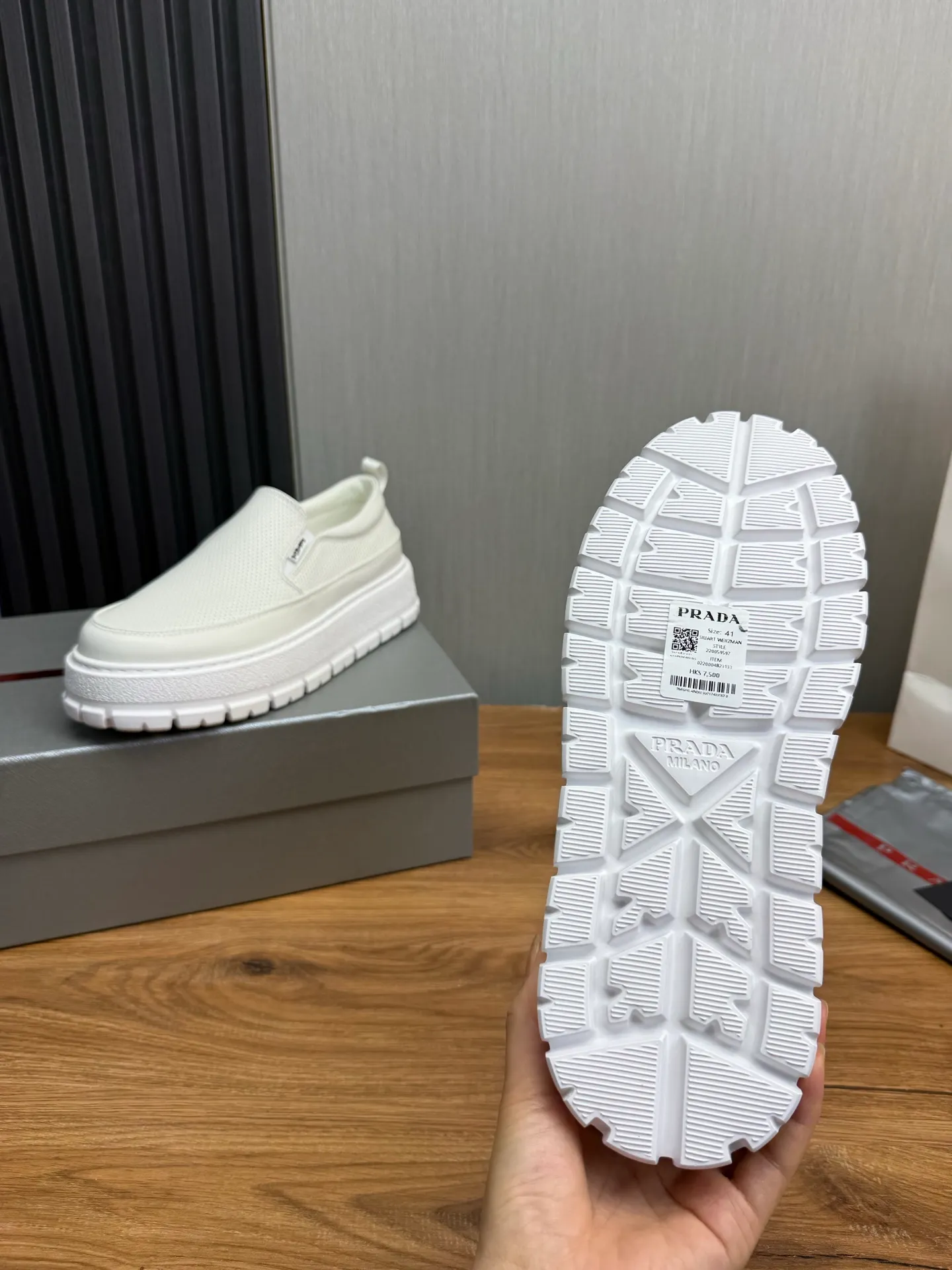 Men's shoes 💰580💰 [PRADA] Men's shoes are popular in the counter, official website is synchronized, 1 high-quality shipment ✔️Imported cowhide punching + cowhide lining, 1🆚1 replica, original sole, 38-45 (45 customized, non-refundable)